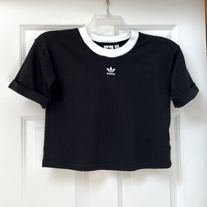 ADIDAS Women’s black crop top size M cuffed sleeves